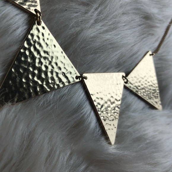 Express Necklace - Picture 2 of 3